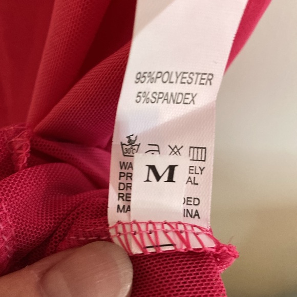 Womens Sexy, Pink Body-con Mini Dress. Size M - Picture 9 of 10